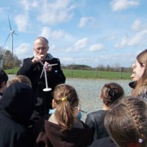 Sortie au pied des éoliennes